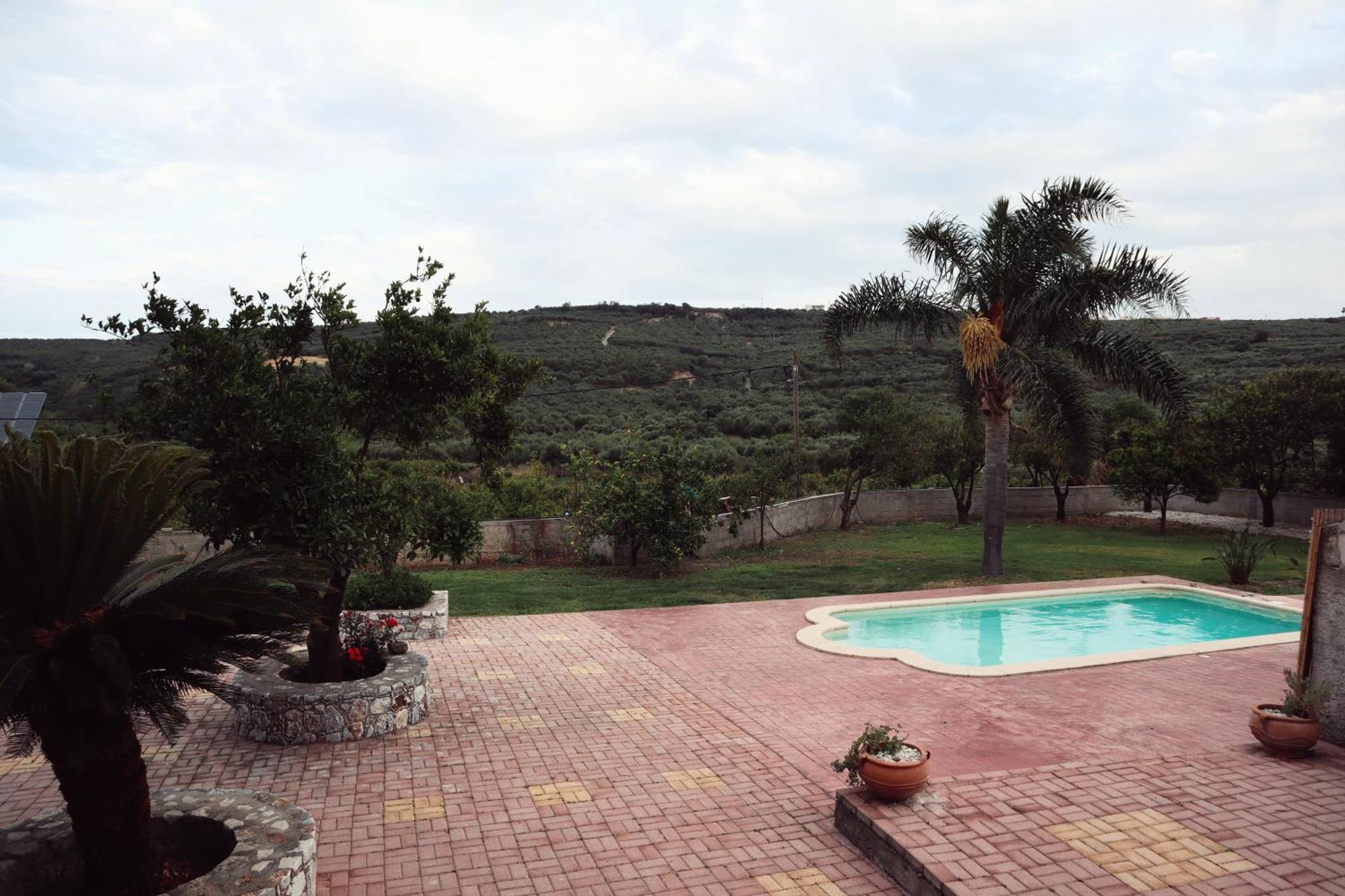 Villa Elea Apartments Spilia  Bagian luar foto
